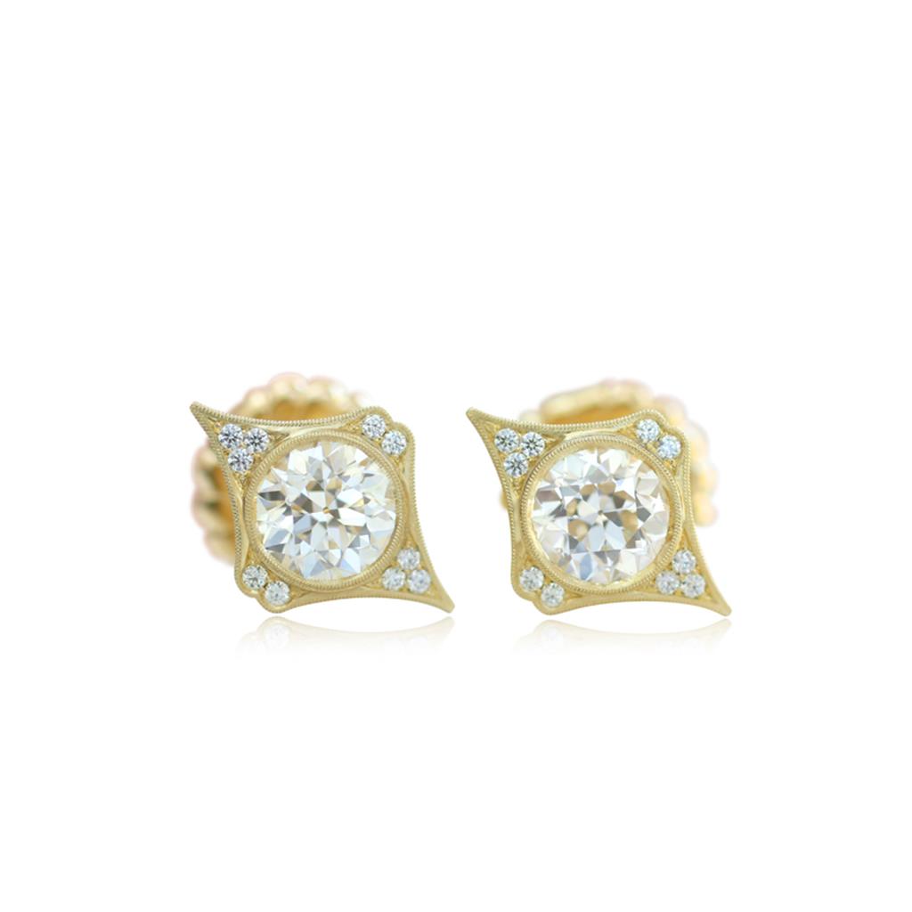 diamond and gold earrings