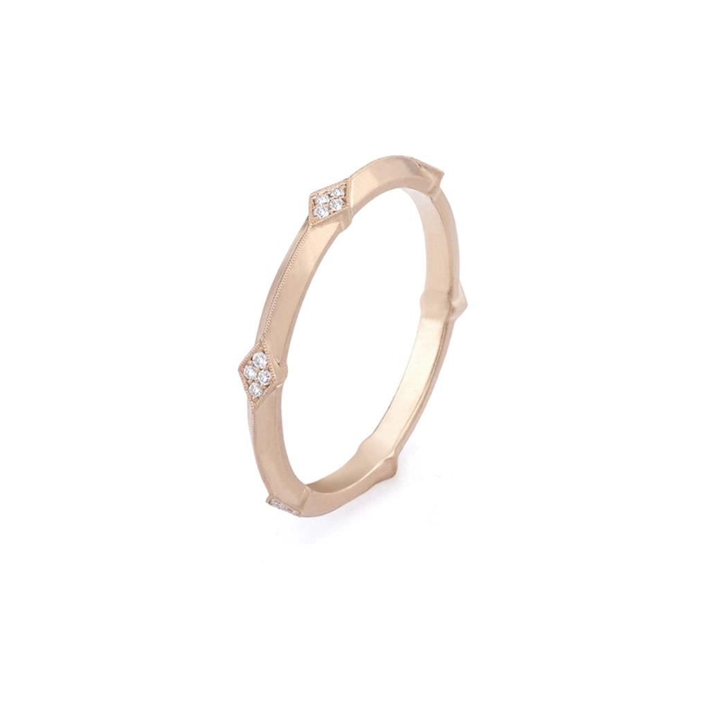 gold and diamond wedding band