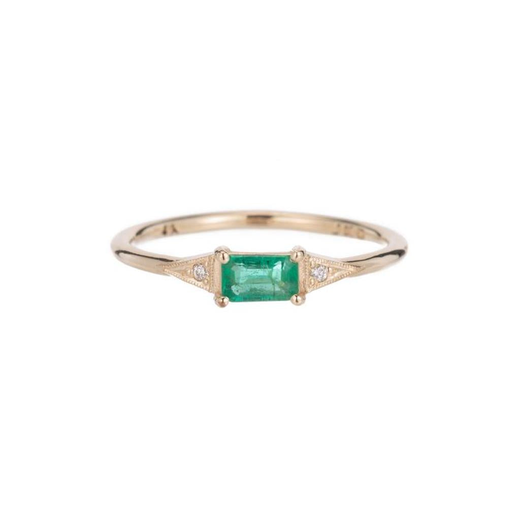 emerald ring with emerald cut stone