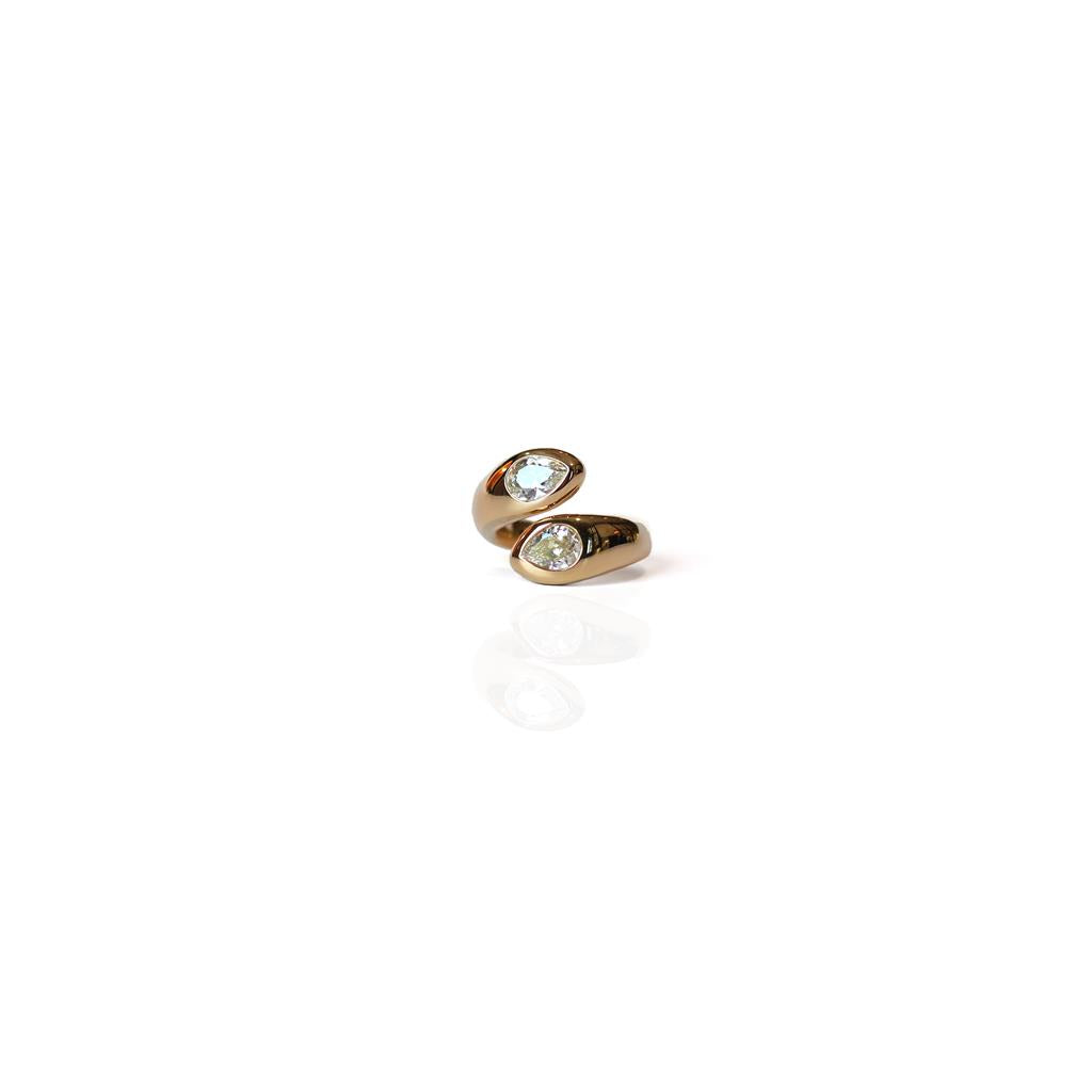 Gold ring with 2 pear shaped diamonds