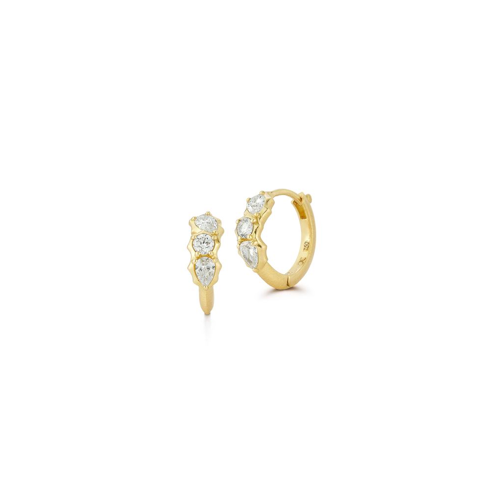 huggy earrings with 3 diamonds per